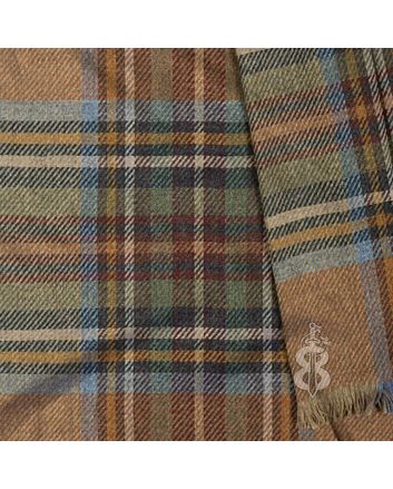 Hunter of Hunterson Tartan Traditional Kilt